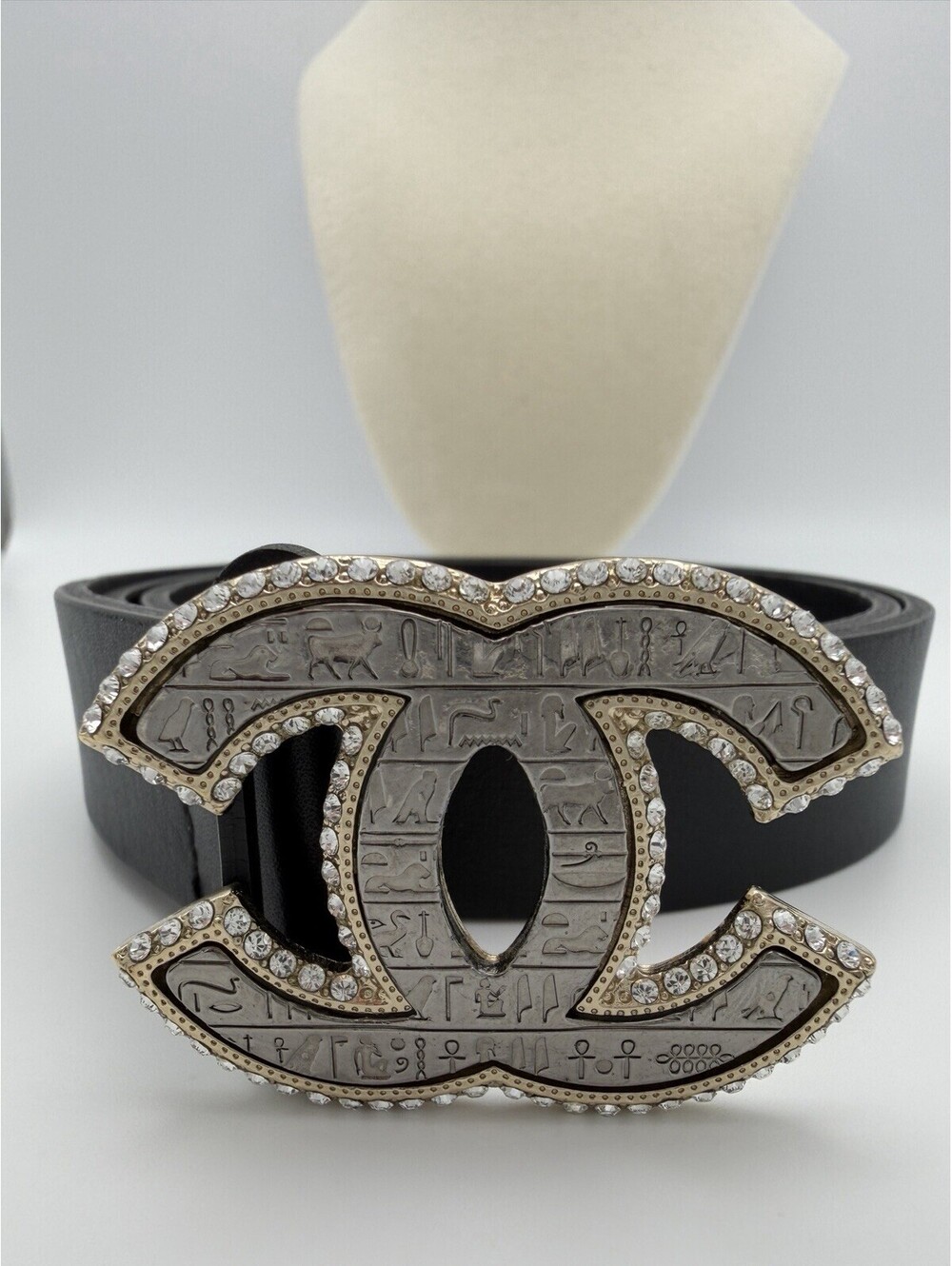 Authentic Rare Chanel Métier D'art 2018/2019 Hieroglyphics Black Belt Size 75/30